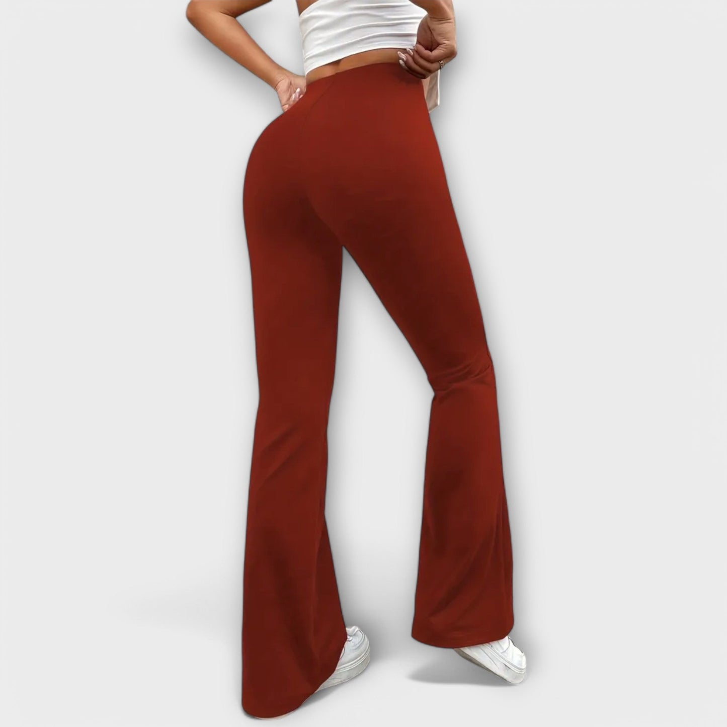 Pantalones relajados de corte acampanado
