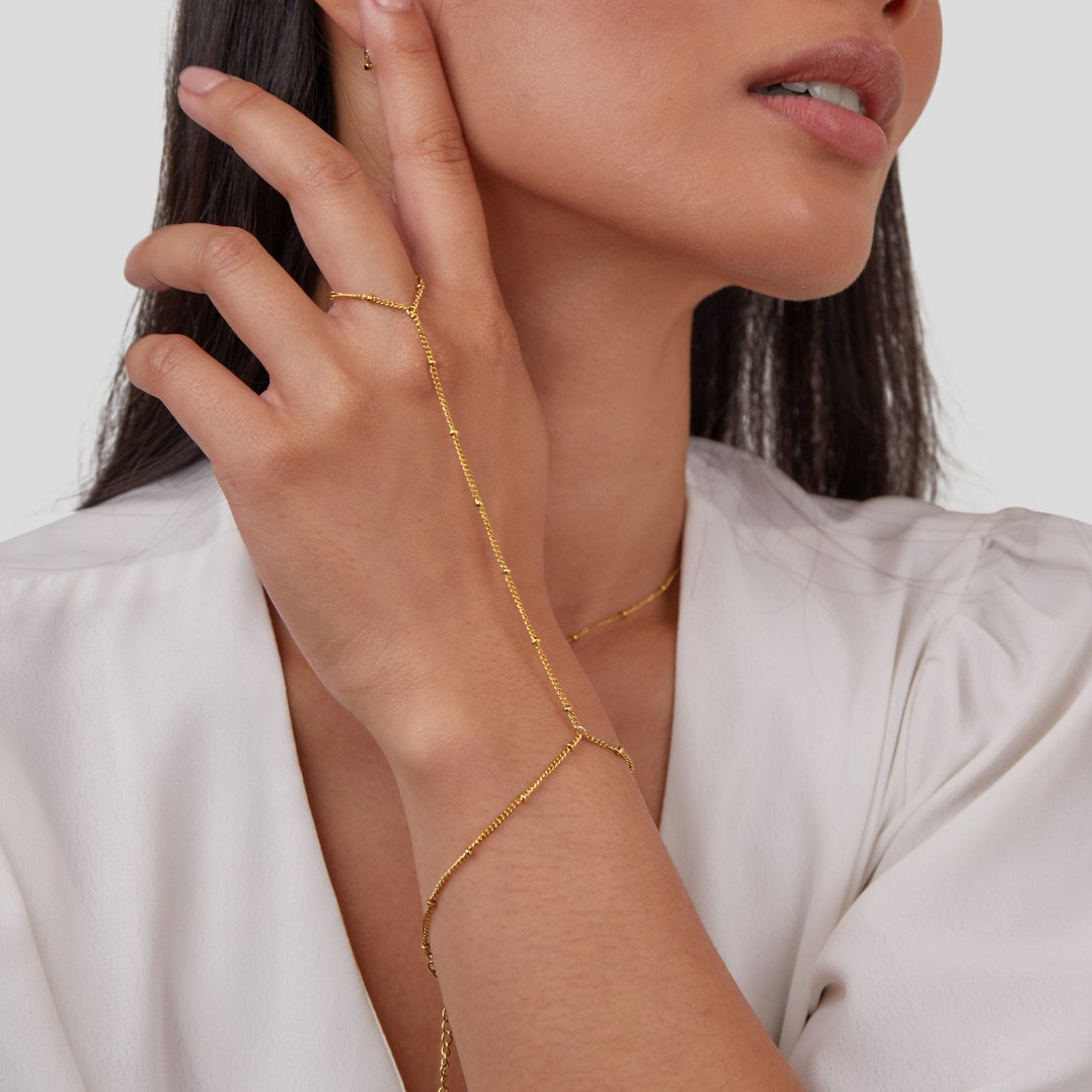 Pulsera de mano de oro de 18 quilates