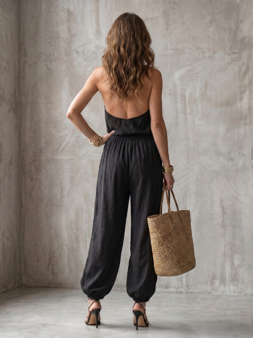 Conjunto de top fluido con cuello drapeado y pantalón de pierna ancha