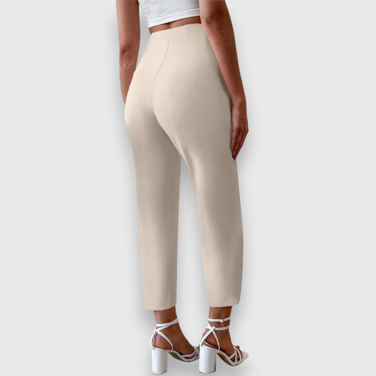 Pantalones de tiro alto