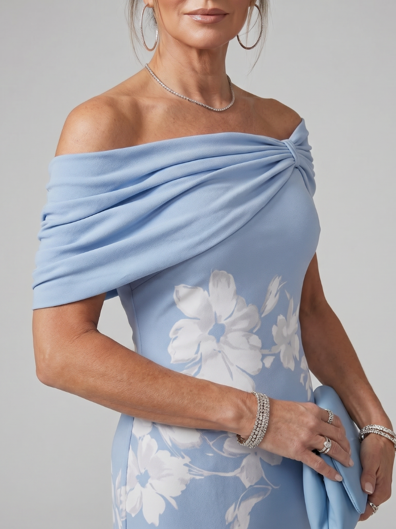 Vestido midi con hombros descubiertos