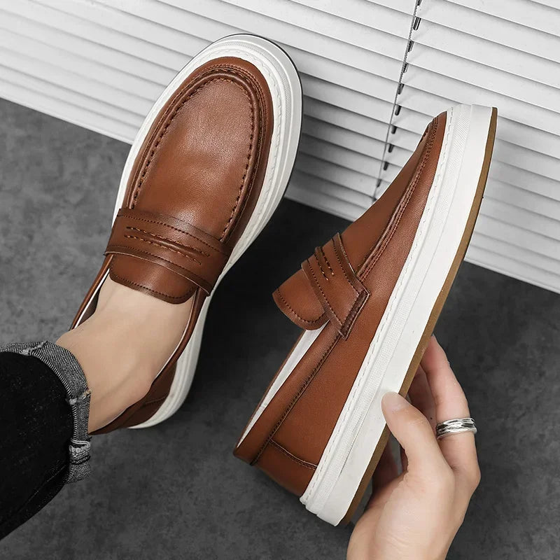 Mocasines de piel auténtica Moico