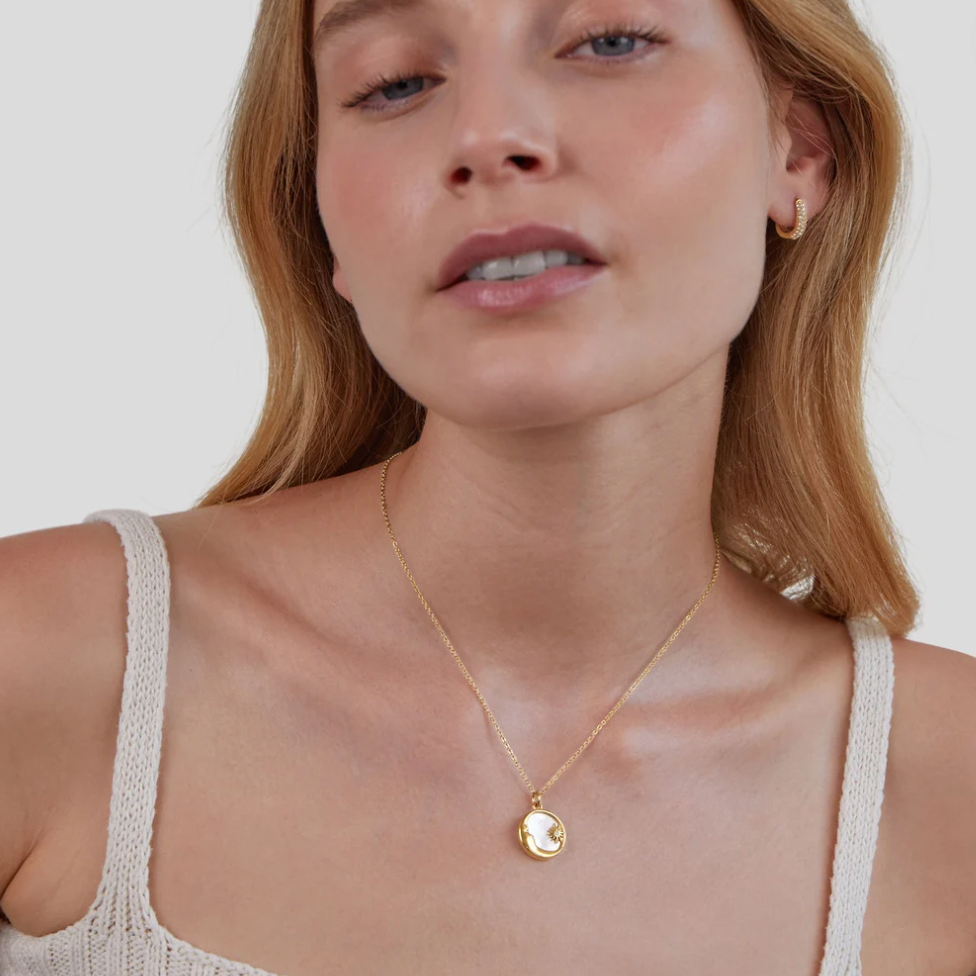 Collar de luna y estrella «Soñando entre las nubes»