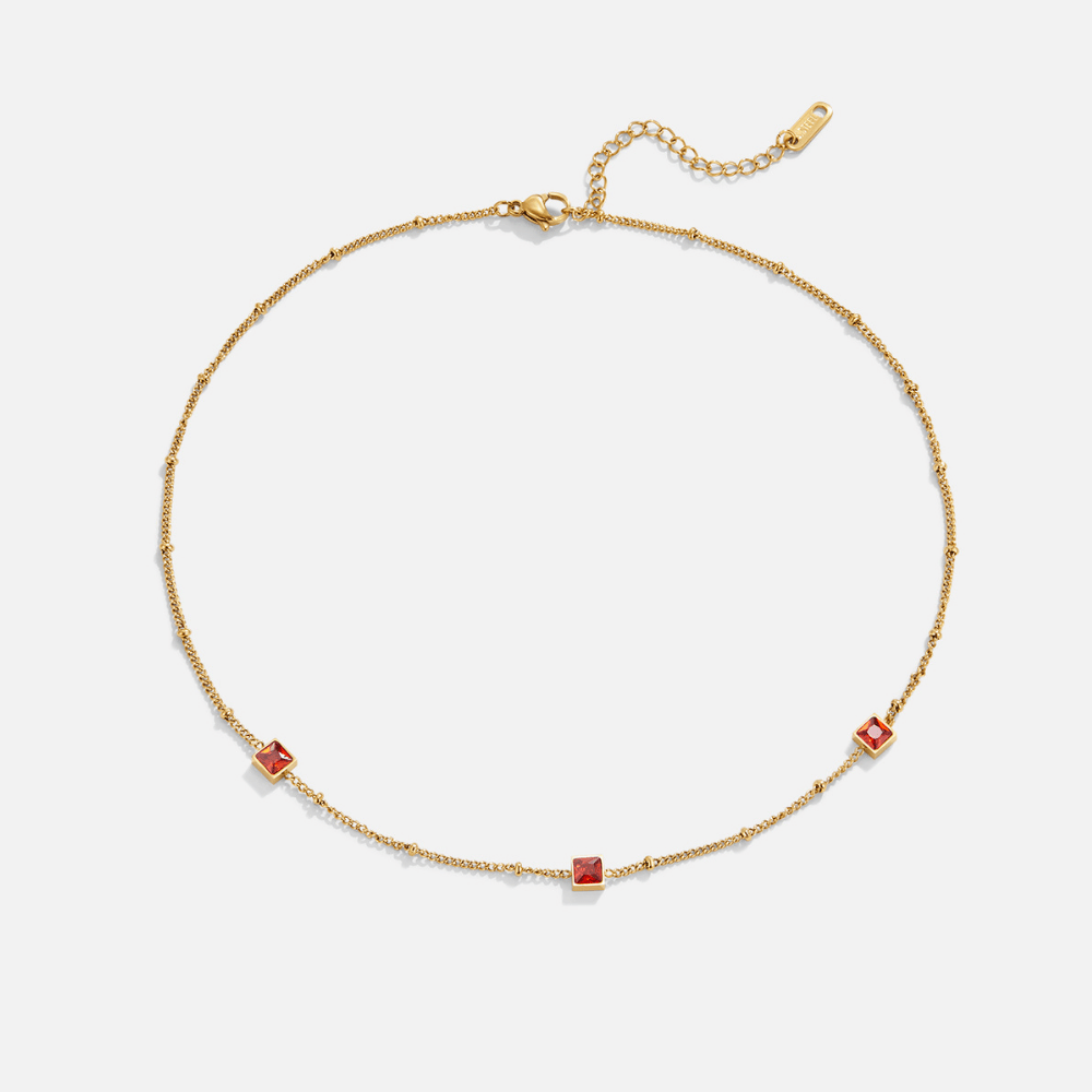 Collar de cristal rojo
