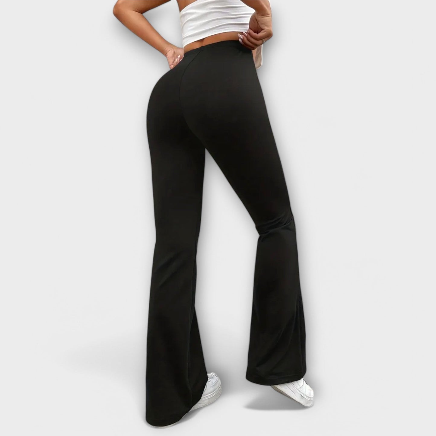 Pantalones relajados de corte acampanado
