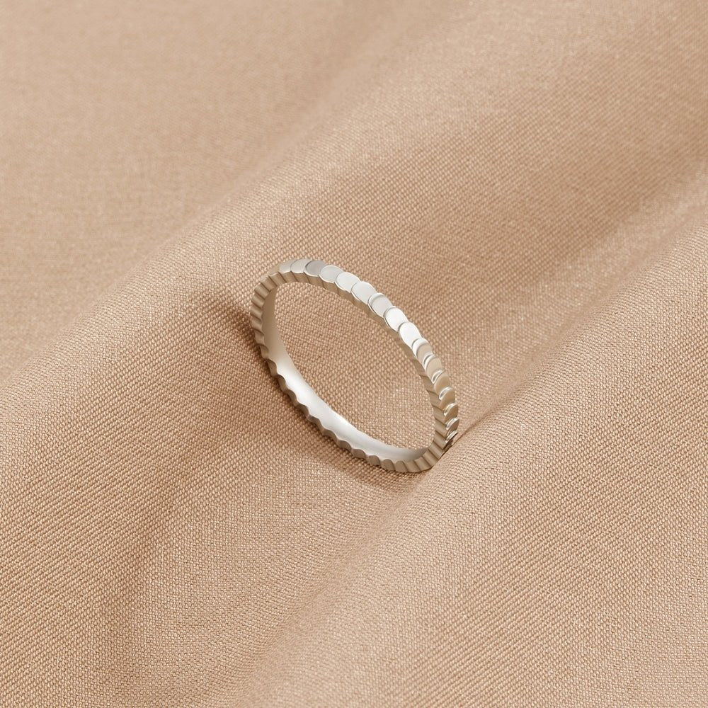 Anillo de plata